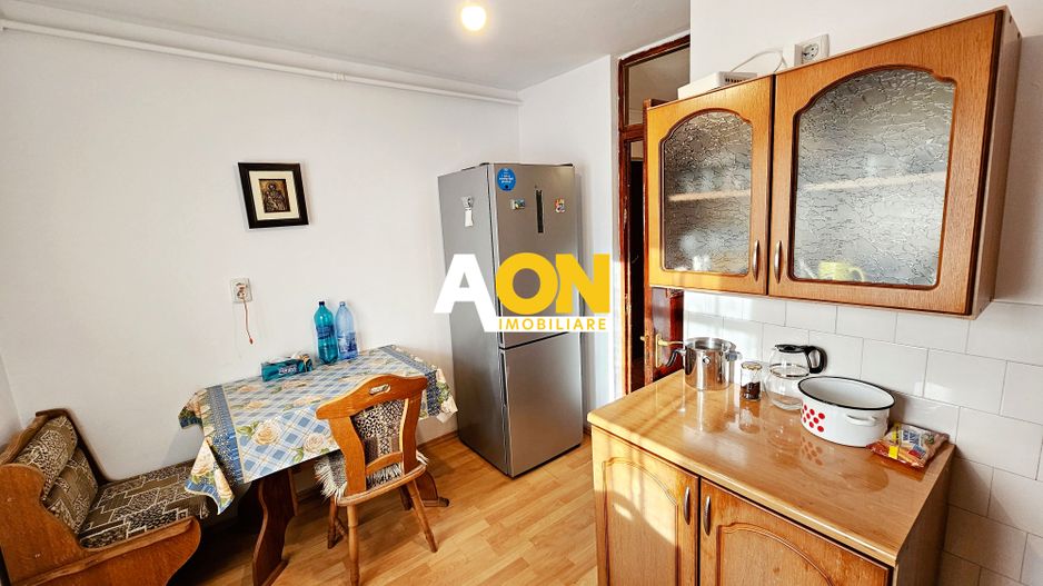 Apartament 3 camere, 2 bai, etaj 3, zona Liceului Sportiv - Poză 6