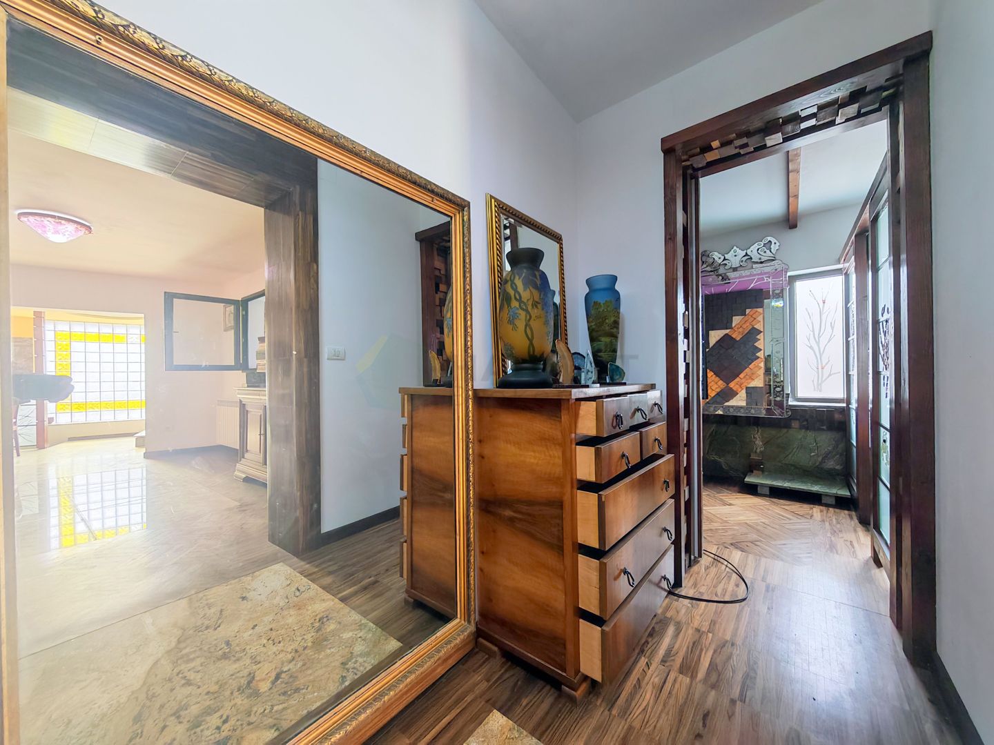 Oportunitate I în Centrul Târgoviștei: Clădire de 498 mp - Poză 8