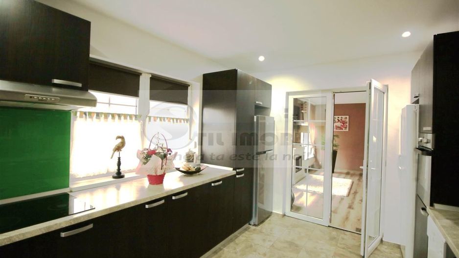 MIROSLAVA CASA EXCLUSIVISTA LA CHEIE LUX STIL MEDITERANEAN MOBILATA - Poză 27