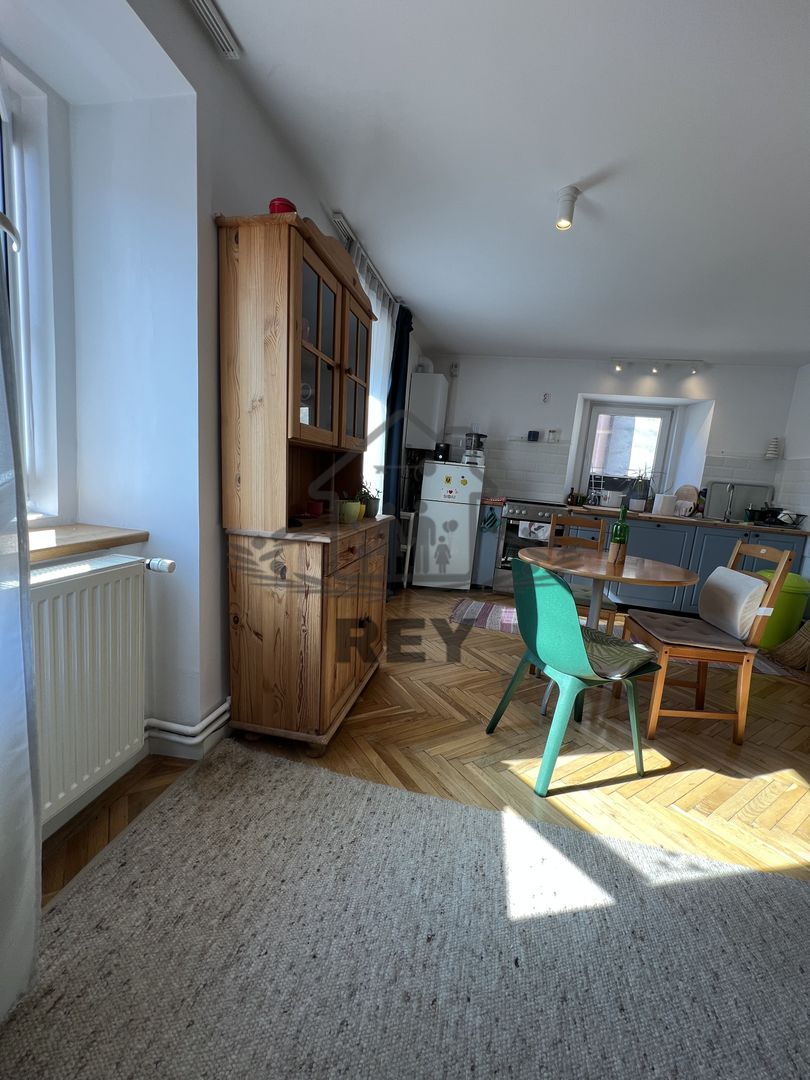 Apartament central – luminos și primitor | 2 dormitoare + living cu bucătărie - Poză 12