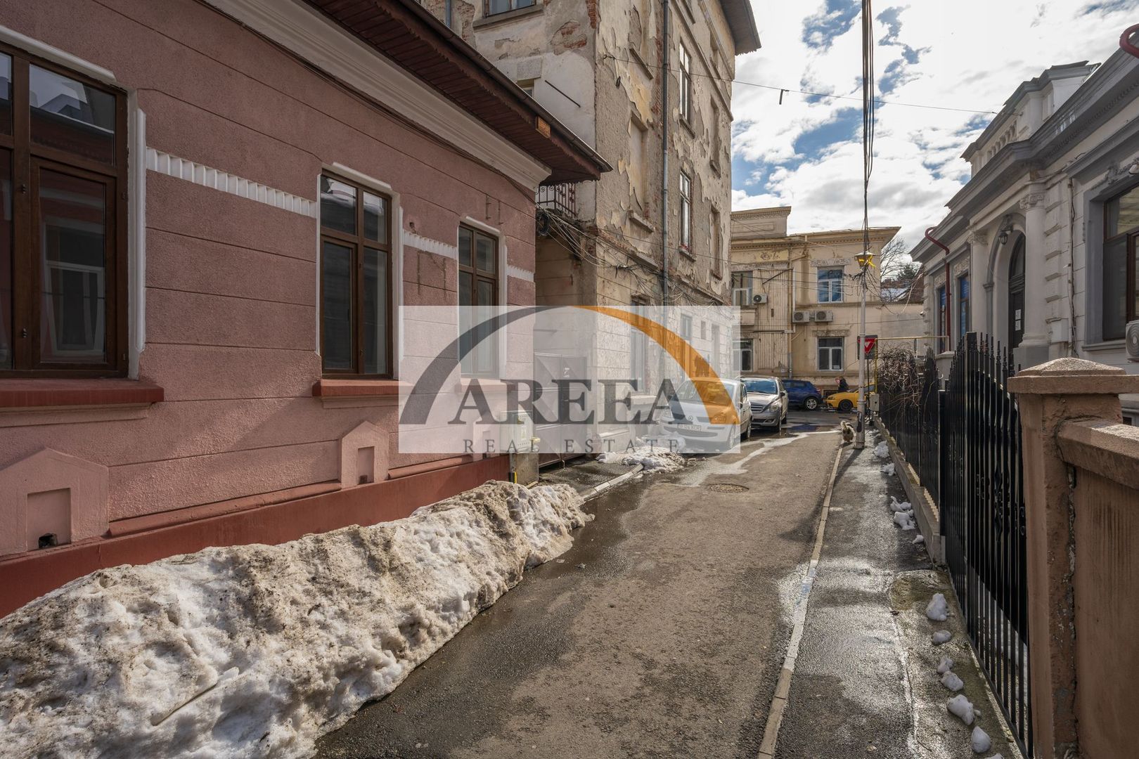 VILA RENOVATA SI ELEGANTA - 131 mp, 6 camere - Mitropolie / Unirii - Poză 29