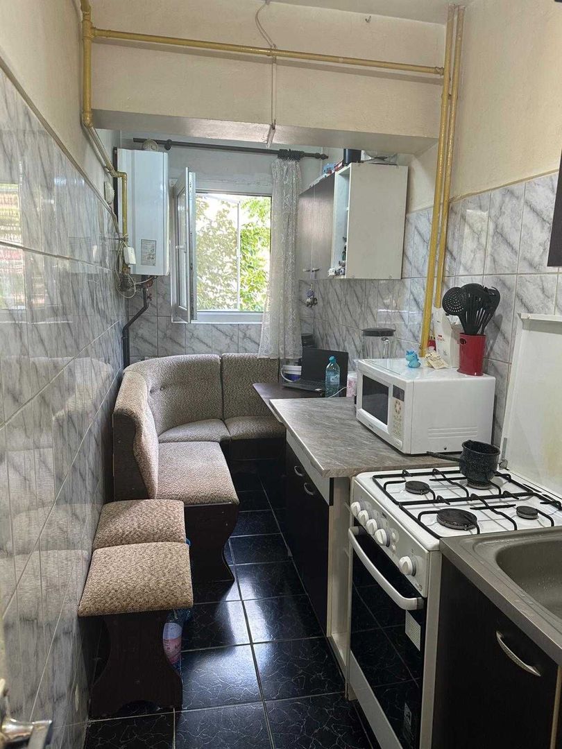 Garsoniera centrala proprie bloc 1982 Gorjului, Pacii, Militari - Poză 7