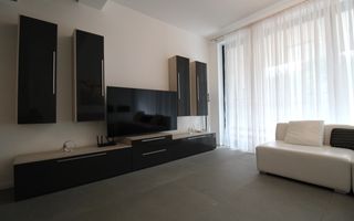 Zona Lipovei, casa 4 camere + 3 bai, curte proprie. - Poză 3