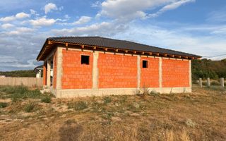 Casă la roșu de vânzare | Alparea | 1.000 mp teren - Poză 4