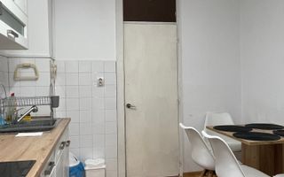 Apartament cu 3 camere | Decomandat | Decebal  | Oradea - Poză 4