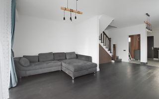 Duplex de vanzare cartier Europa in spate la reprezentanta Mercedes - Poză 4