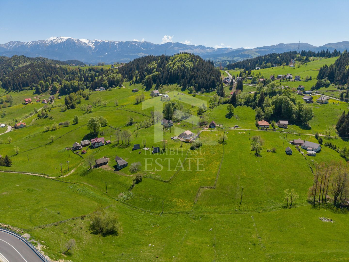 Fundata | Teren de vanzare | 7,656 mp + Cabane tip A Frame - Poză 16