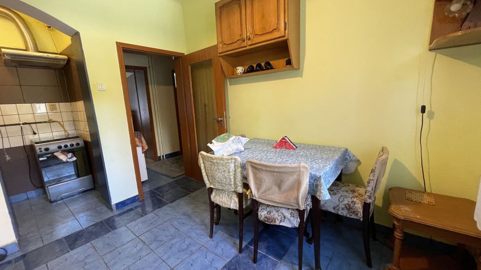Apartament cu 2 camere in bloc de cărămidă , etajul 1 - Poză 16