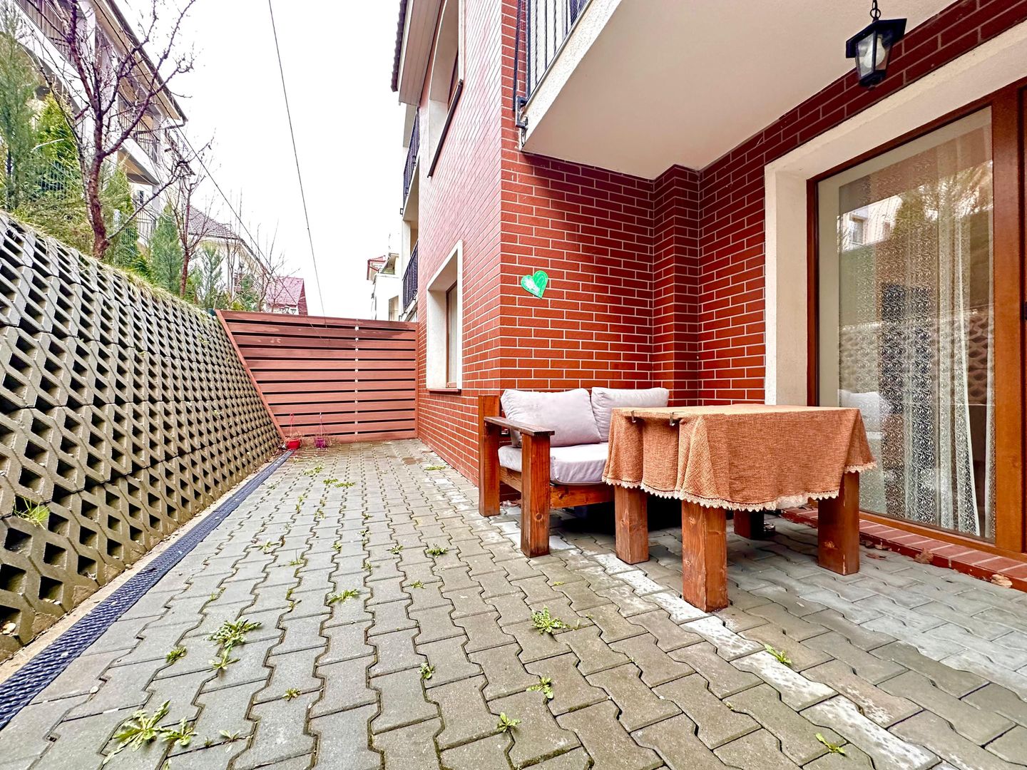 Apartament 2 camere INVESTIȚIE – venit Airbnb,parcare și boxă incluse - Poză 2