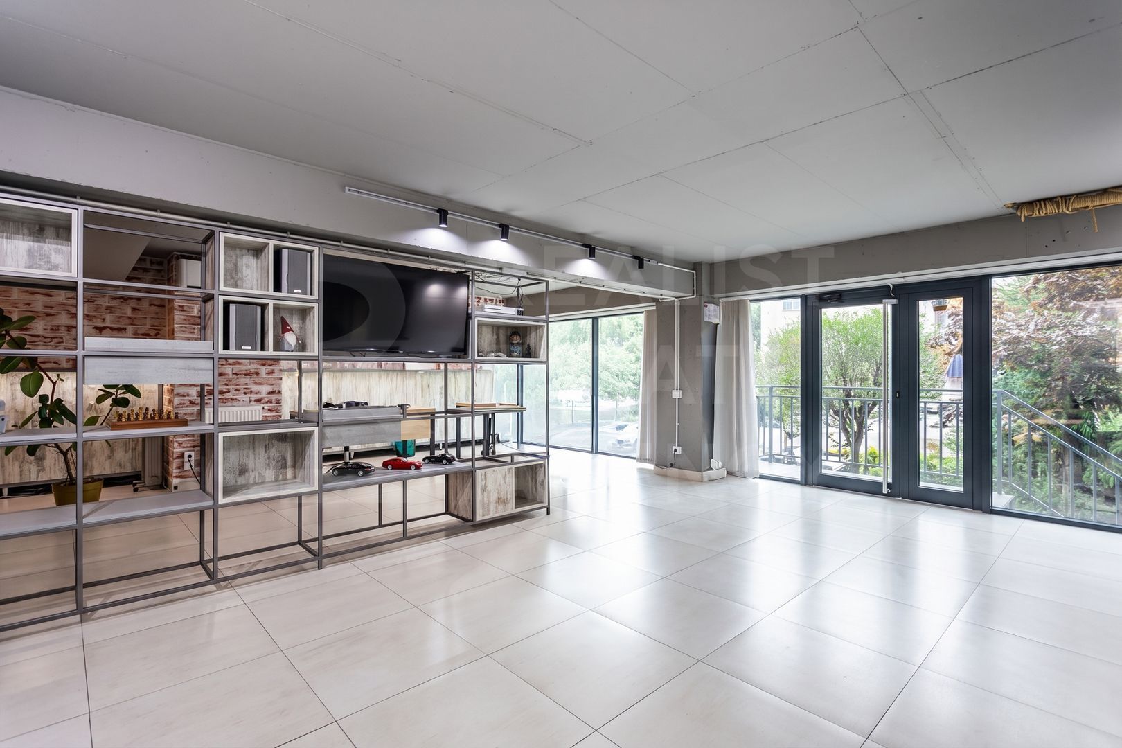 Vânzare/chirie, birou, 65mp, str. Valea Trandafirilor, Centru - Poză 2
