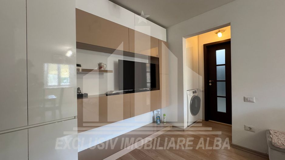 Apartament cu 2 camere de inchiriat, Ampoi 3 - Poză 2