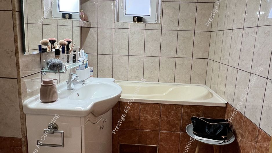 Apartament 4 Camere 2 Bai 80mp+ Garaj | Etaj 3 | Zona Timocului - Poză 10