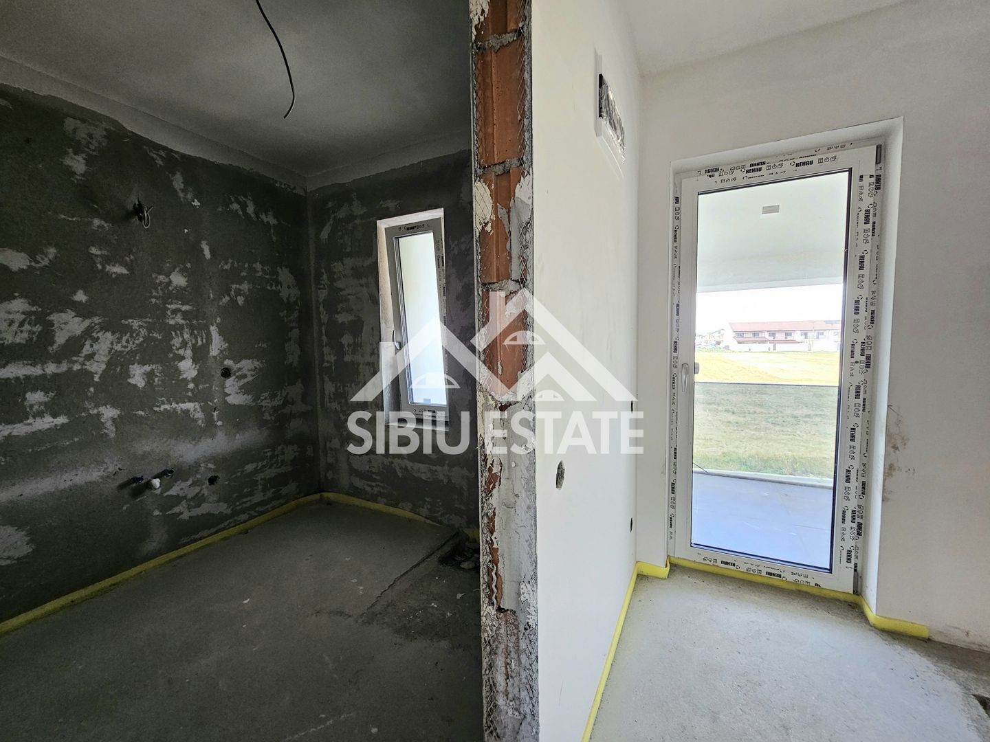 Casa Sibiu, confort nou, teren 600 mp - Poză 16