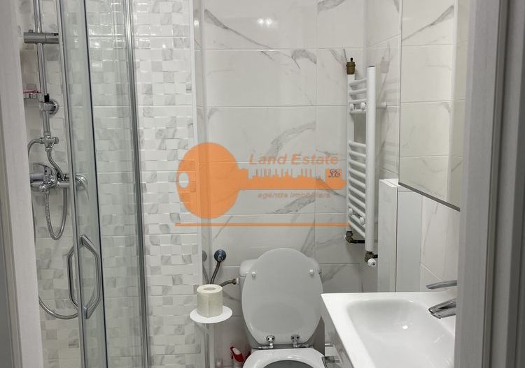 2 camere Piata Romana ( 1 minut de metrou ) - Poză 8