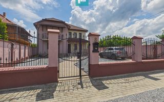 Vilă cu 7 camere de vânzare în zona Central - Poză 63