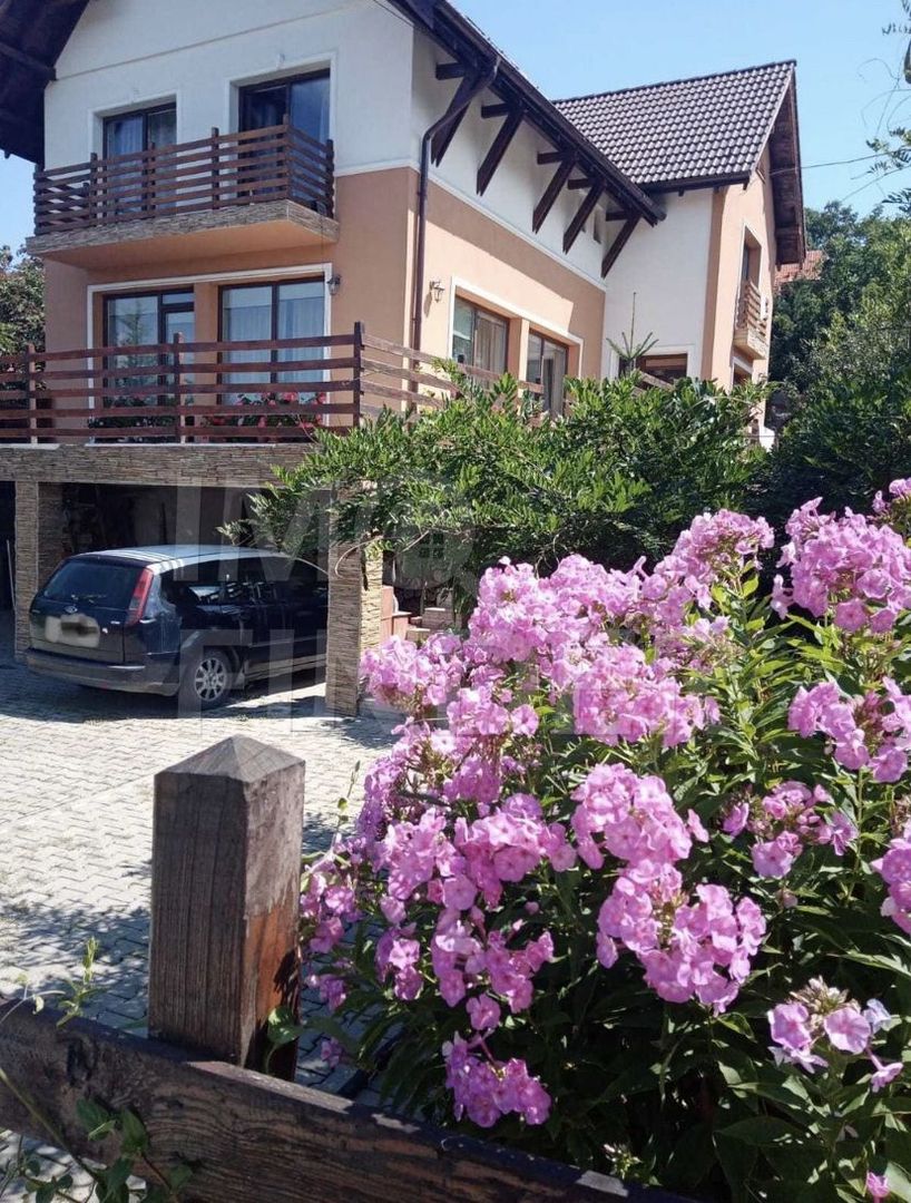 Casa individuala zona Faget - Poză 1