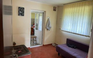 # De vanzare Casa 3 camere si teren 2000 mp com. Schitu Duca - Poză 10