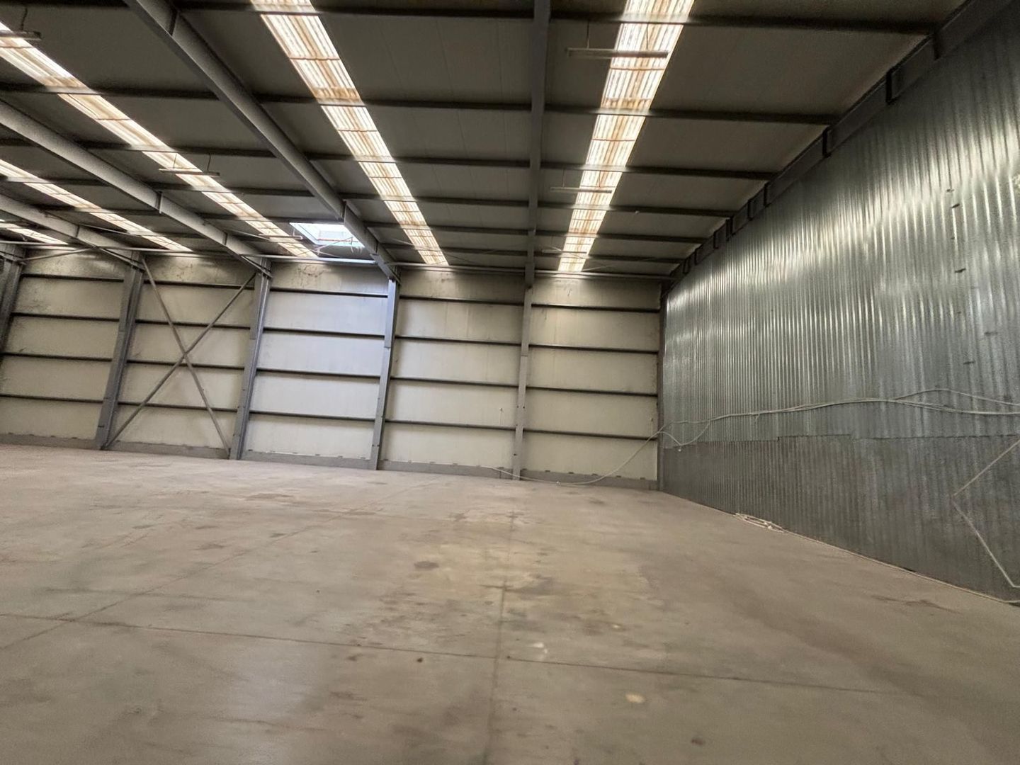 Hala 1514 mp in Calea Sagului - Poză 22