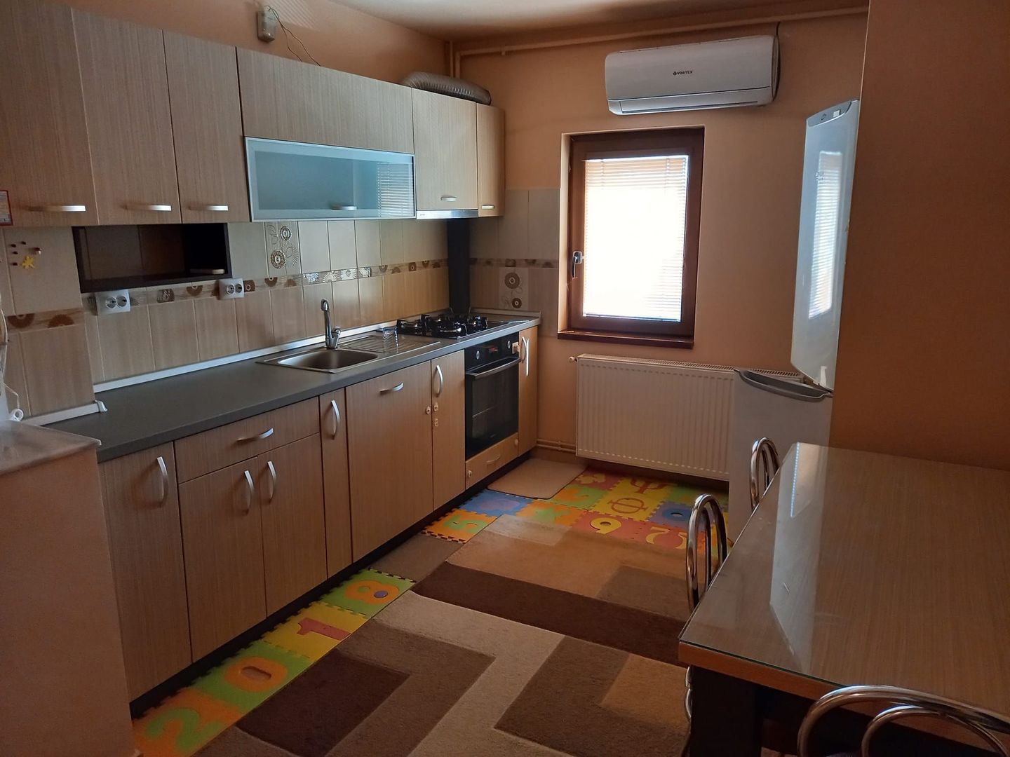 Complex-Studentesc | 3 Camere | Decomandat | Centrala Proprie. - Poză 4