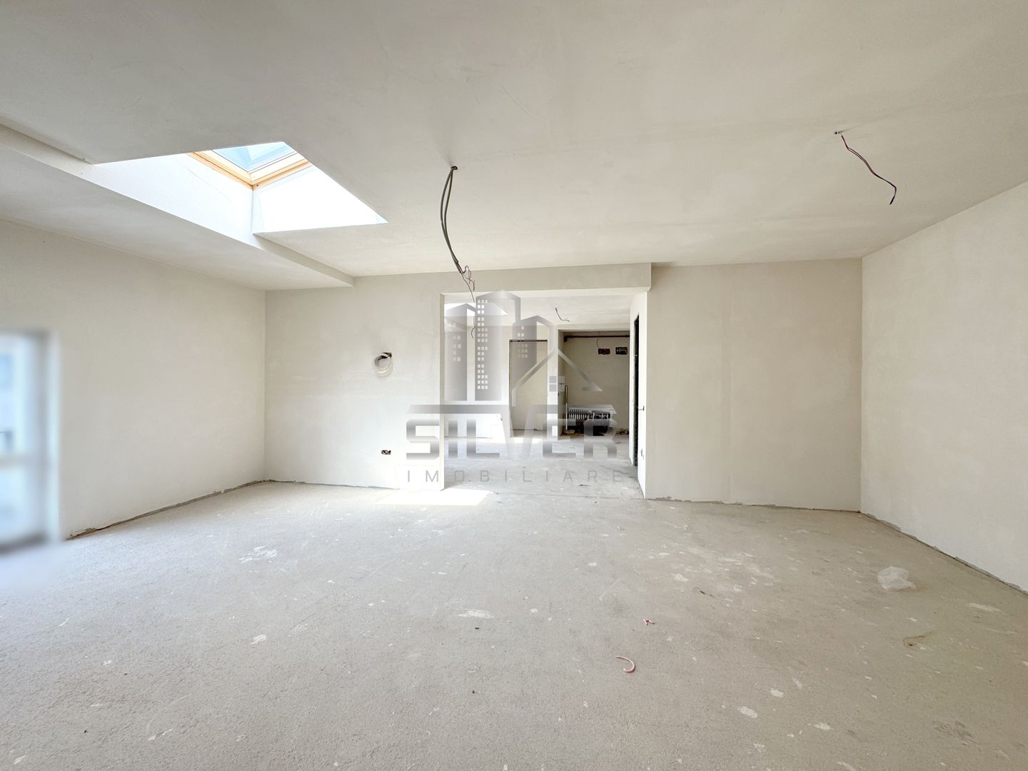 Apartament cu 3/4 camere/87mp/3 minute de statii autobuz. - Poză 6