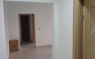 3 camere ultra central - Poză 2