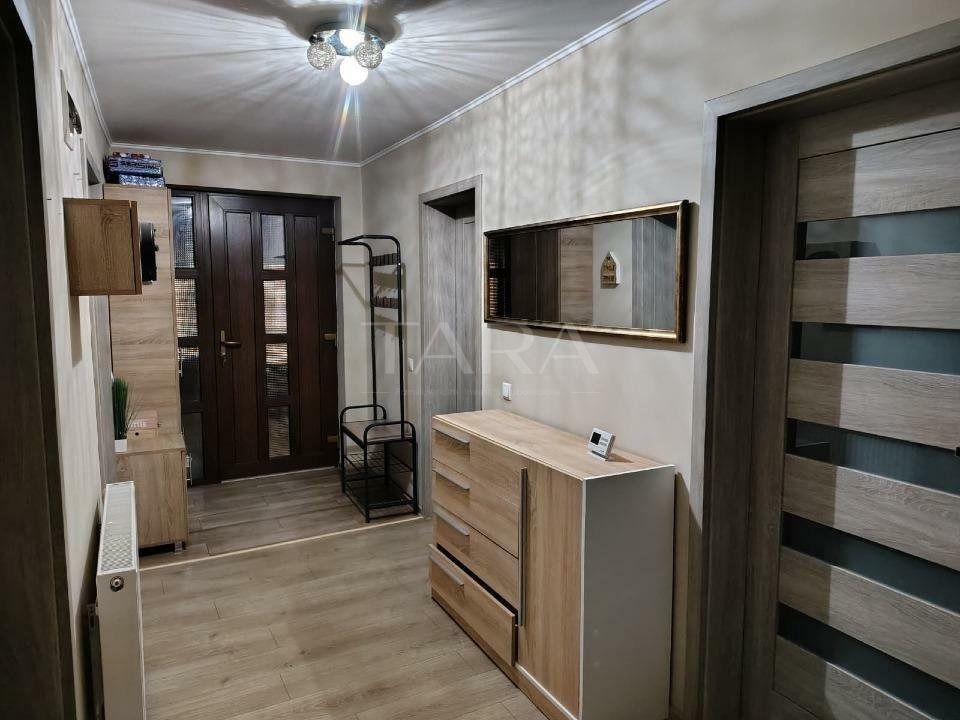 Casă modernă cu curte și foișor, zona Marasti - Poză 4