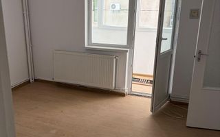 Vindem apartament 2 camere ultracentral - Poză 3