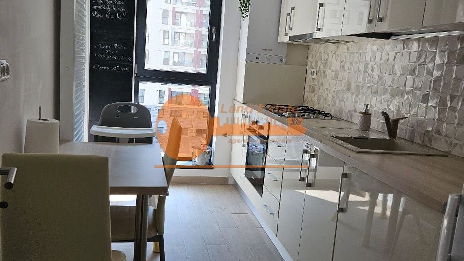 2 camere Plaza Residence ( utilat ) - Poză 1