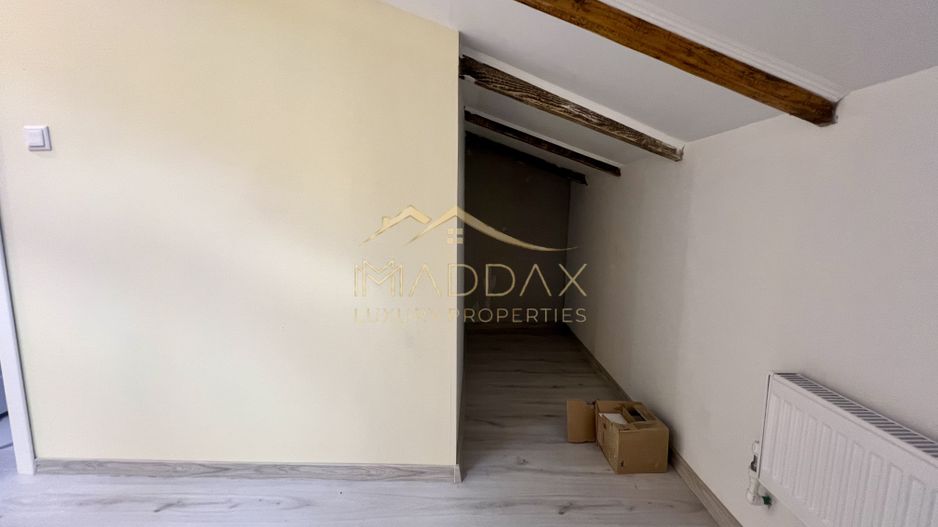 Casa **8 camere** // Domenii - Poză 37