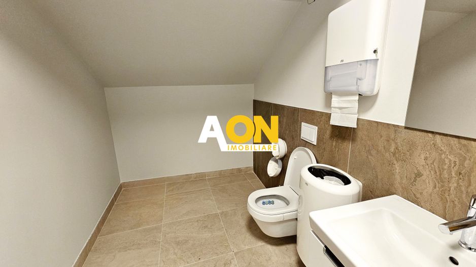 Clădire istorică ultracentrală, PUB + 13 birouri, S+P+M, renovată 2024 - Poză 22