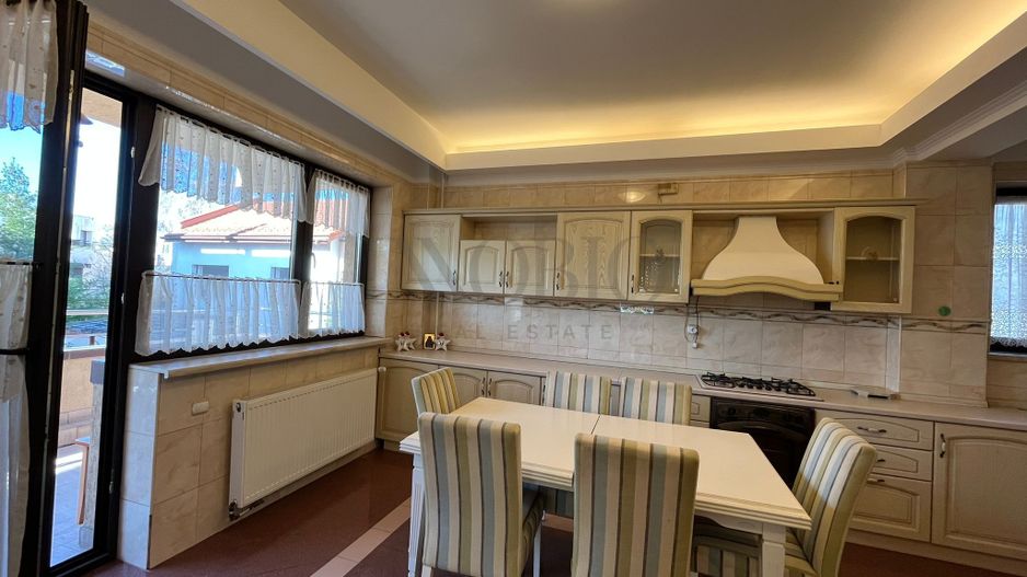 Apartament 4 camere | Herăstrău | 149 mp utili | 4 balcoane | Parcare - Poză 12