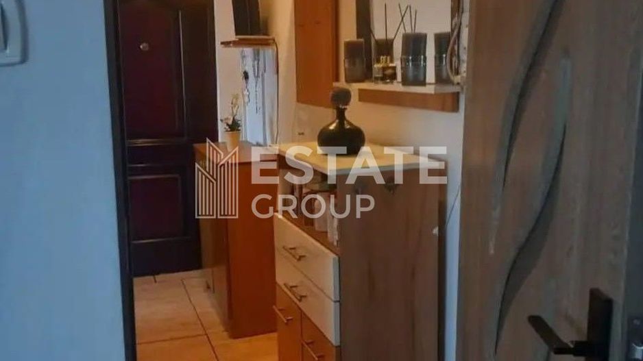 Apartament cu 3 camere in Zona girocului aproape de Spitalul Judetean - Poză 9