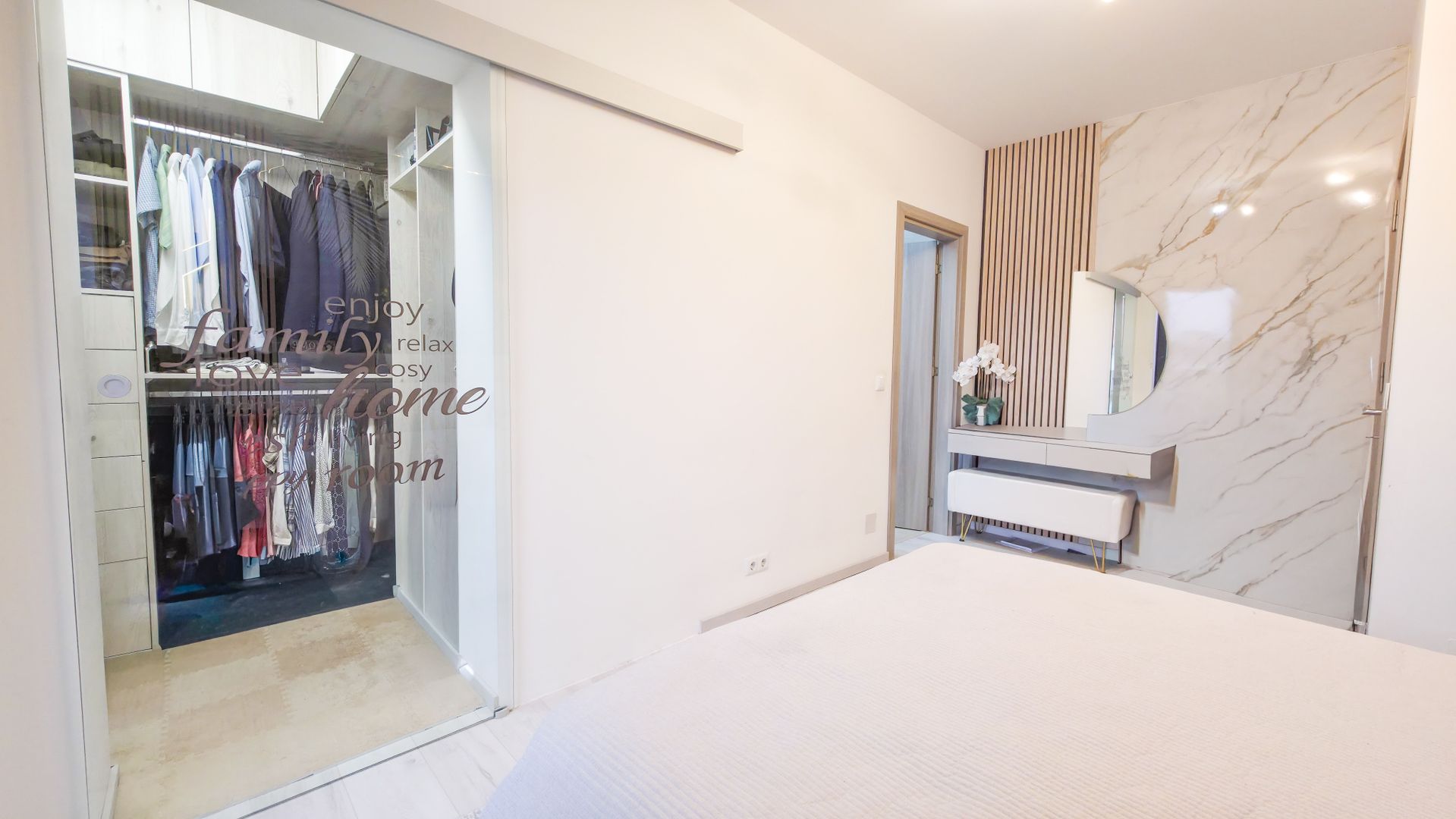 Apartament 3 camere Mobilat & Utila Loc parcare Drumul Valea Doftanei - Poză 6