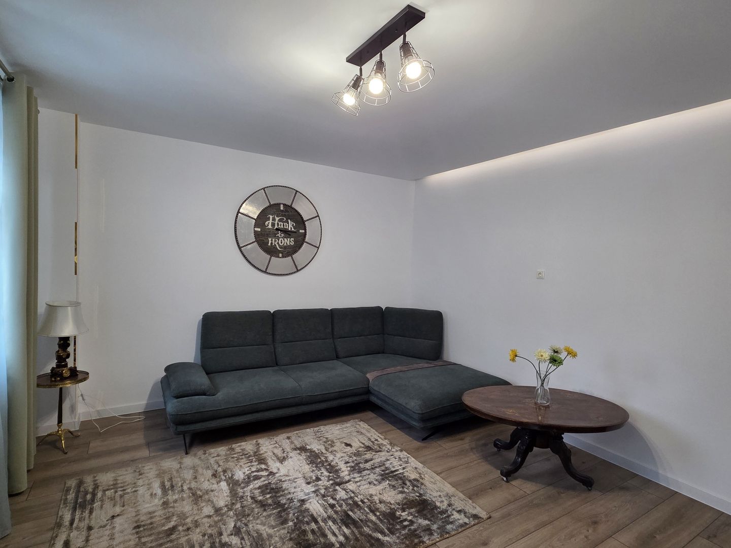 Prima inchirere! Apartament 2 camere Sisesti - Poză 1