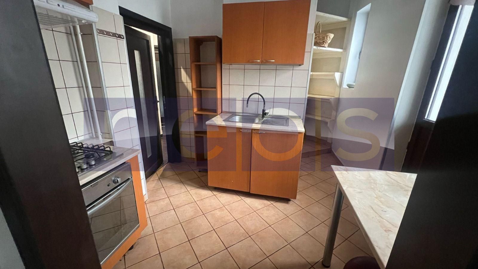 DE VÂNZARE APARTAMENT 3 CAMERE | 18 MIN METROU UNIVERSITATE | ZONA CENTRALĂ - Poză 4