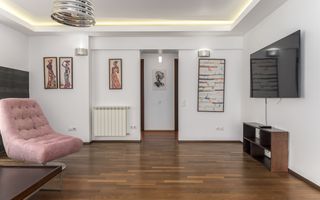 4 camere| semineu| piscina interioara | sauna | sala de sport| parcare - Poză 3