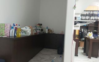 Spatiu comercial ultracentral ideal pentru birouri - Poză 18