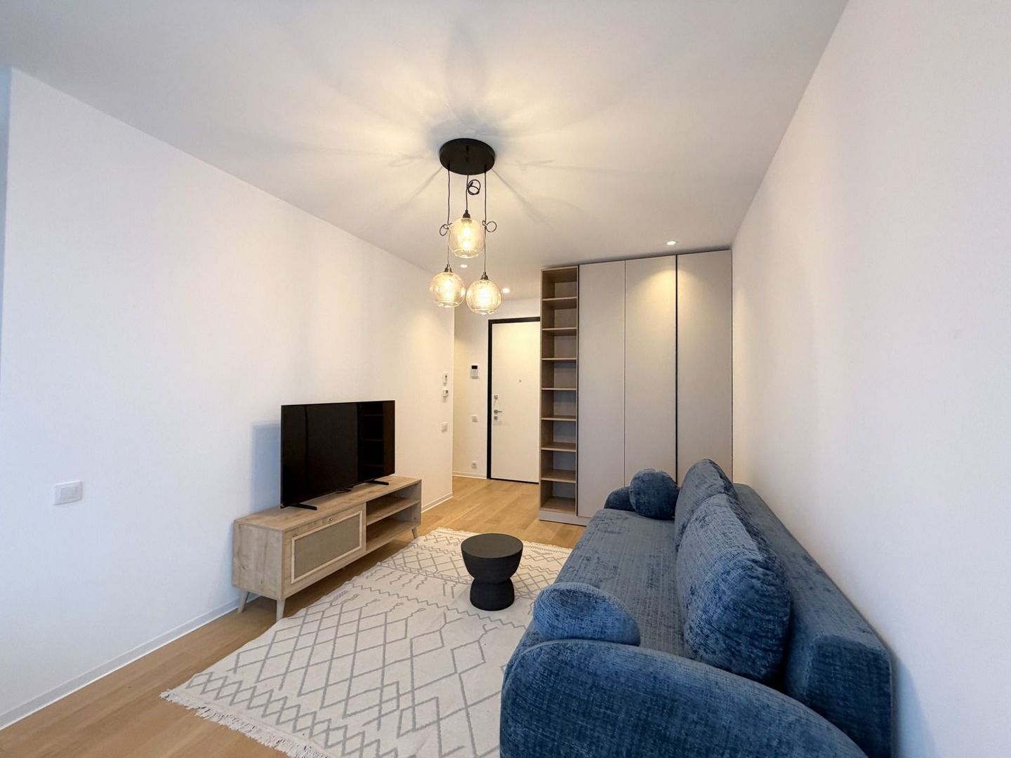 Studio dublu One Lake Club mobilat si utilat - Poză 1