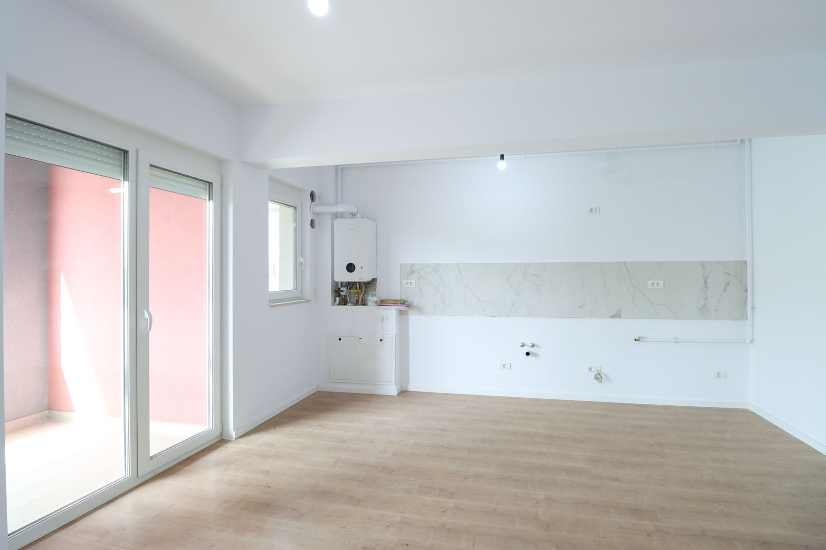 Aradului | 3 camere | Bloc nou | 2 băi | Lift | Parcare subterană - Poză 3