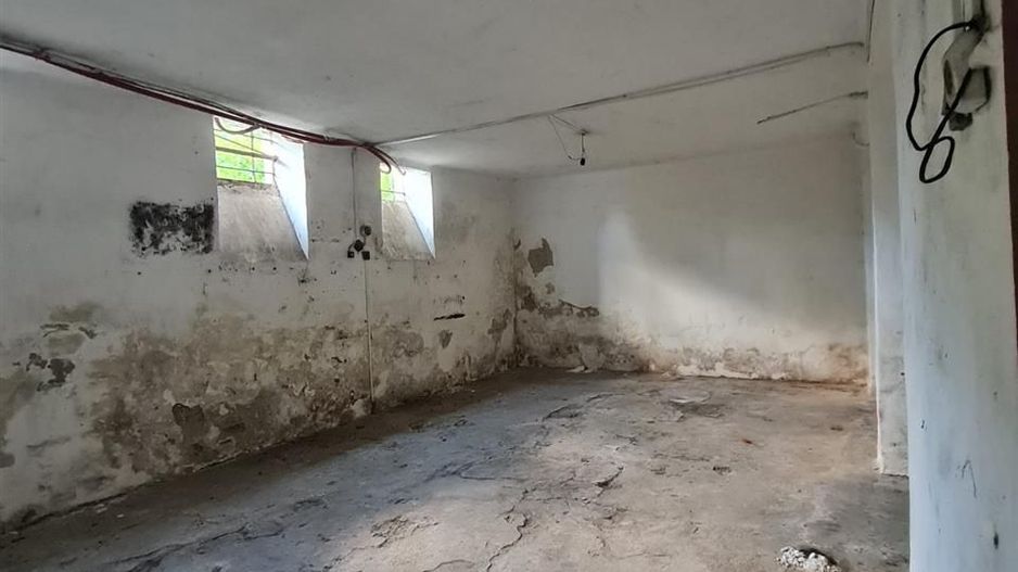 Casa Oradea Magheru D+P 450 mp utili 500 mp teren - Poză 11