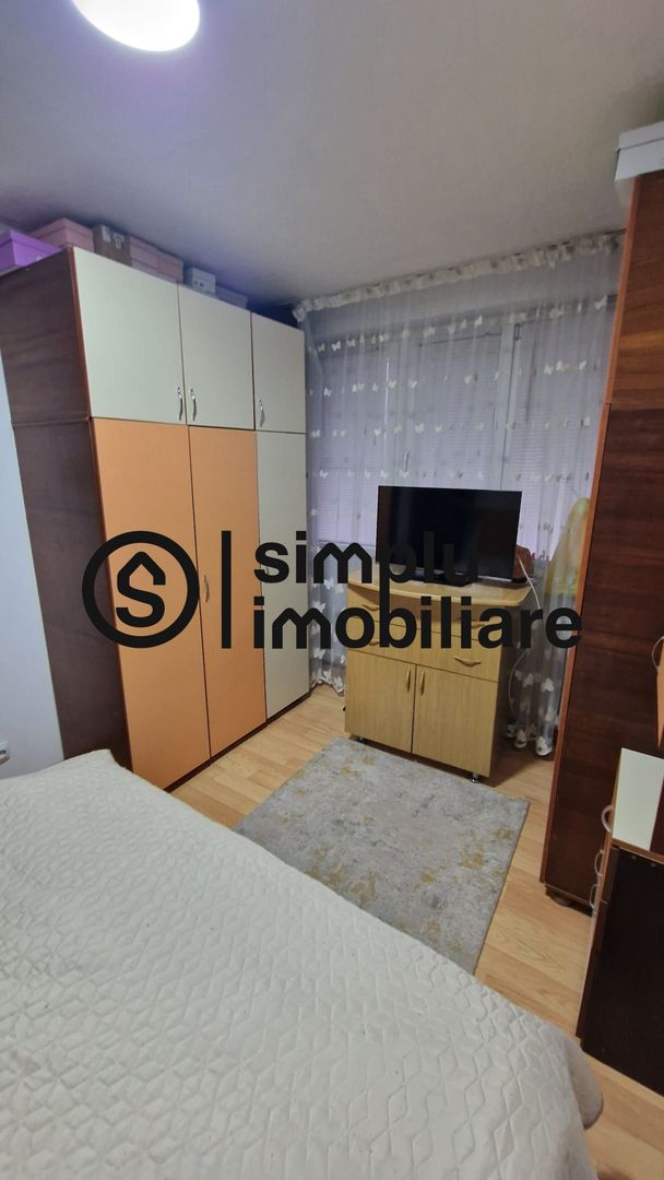 2 camere semidecomandate, etajul 2- Brazda lui Novac! - Poză 13