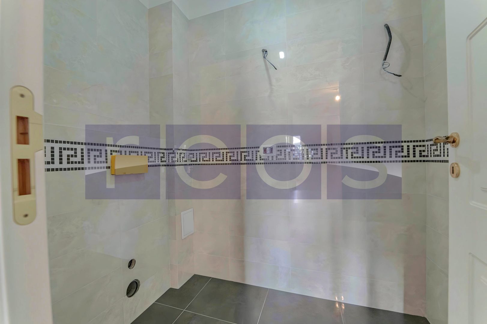 3 CAMERE | DOROBANTI - Poză 9