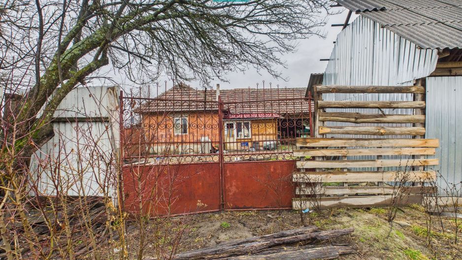 Casă modernă P+1, cu magazin, lângă orașul Sebiș - Poză 36