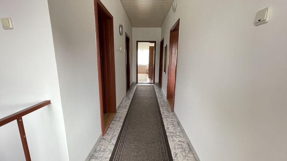 Casa de vanzare in zona Lipovei - Poză 8
