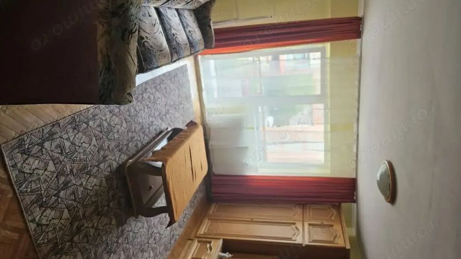 BRASADAS vinde ap 2 cam etaj3/4 decomandat, Carpați 2 - Poză 2