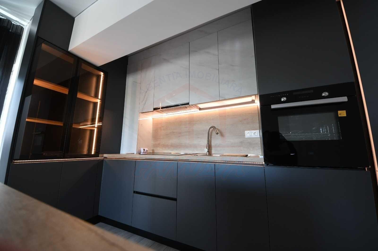 3 camere pe Faleza de inchiriat cu loc de parcare - Poză 5