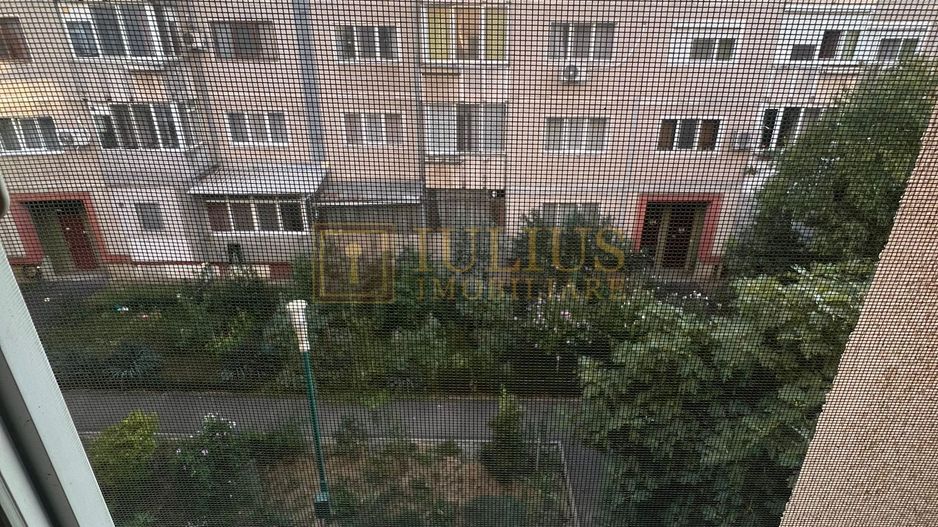 Soarelui, langa Parcul Padurice; centrala proprie, 2 bai. - Poză 23