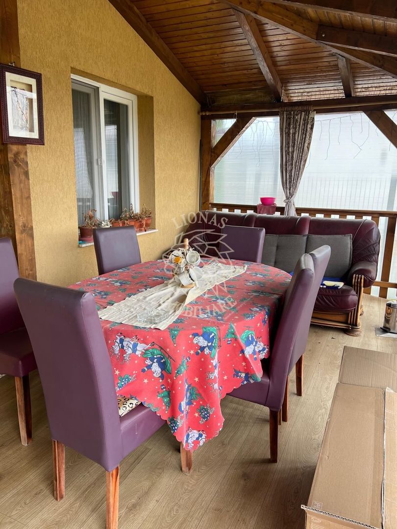 Casa 165 mp+anexa amenajata 68 mp-teren 13 ari-garaj, foisor-Jelna - Poză 7