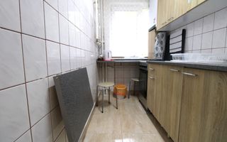 2 camere cu centrala proprie vizavi de Centrul Medical Alfamed - Poză 9