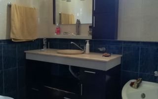 casa Damaroaia Pajura - Poză 5